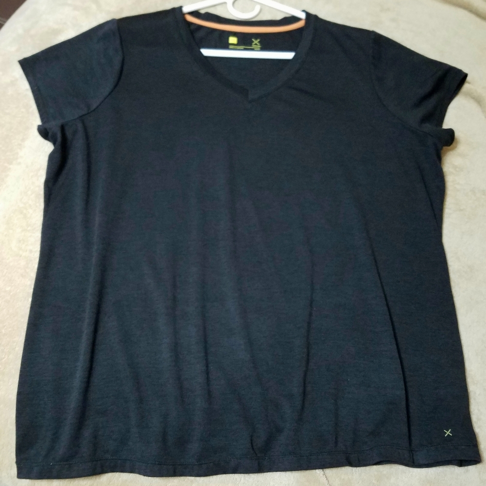Xersion Active V-Neck Tee GUC